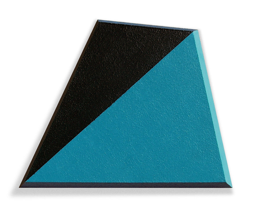 Black-Blue Hinge, 2001